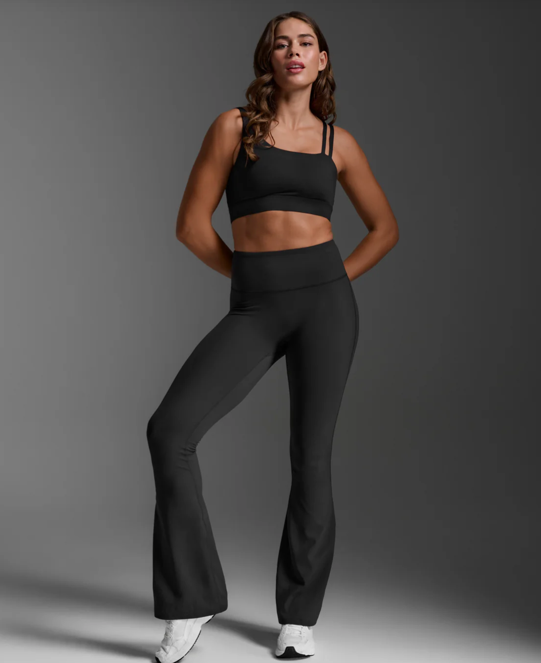 2XU Fluid Hi-Rise Flare Pant