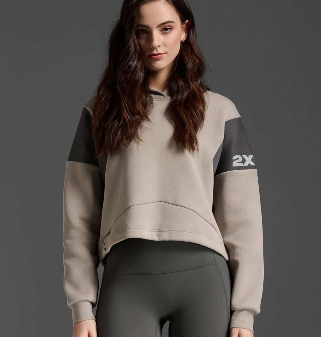 2XU Form Spliced Crop Hoodie