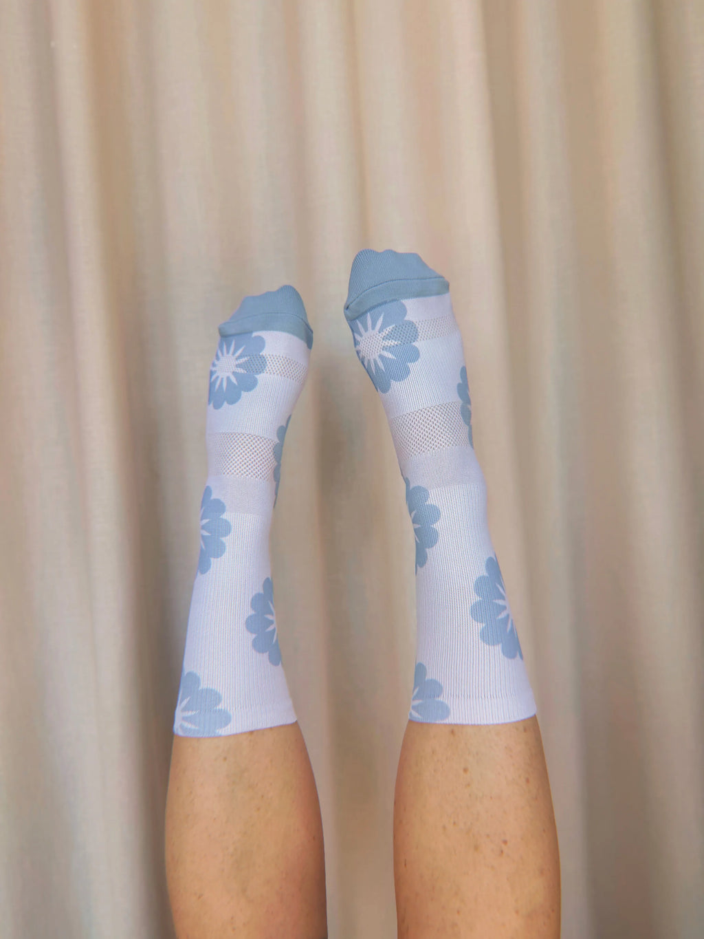 Samsara Performance Crew Socks