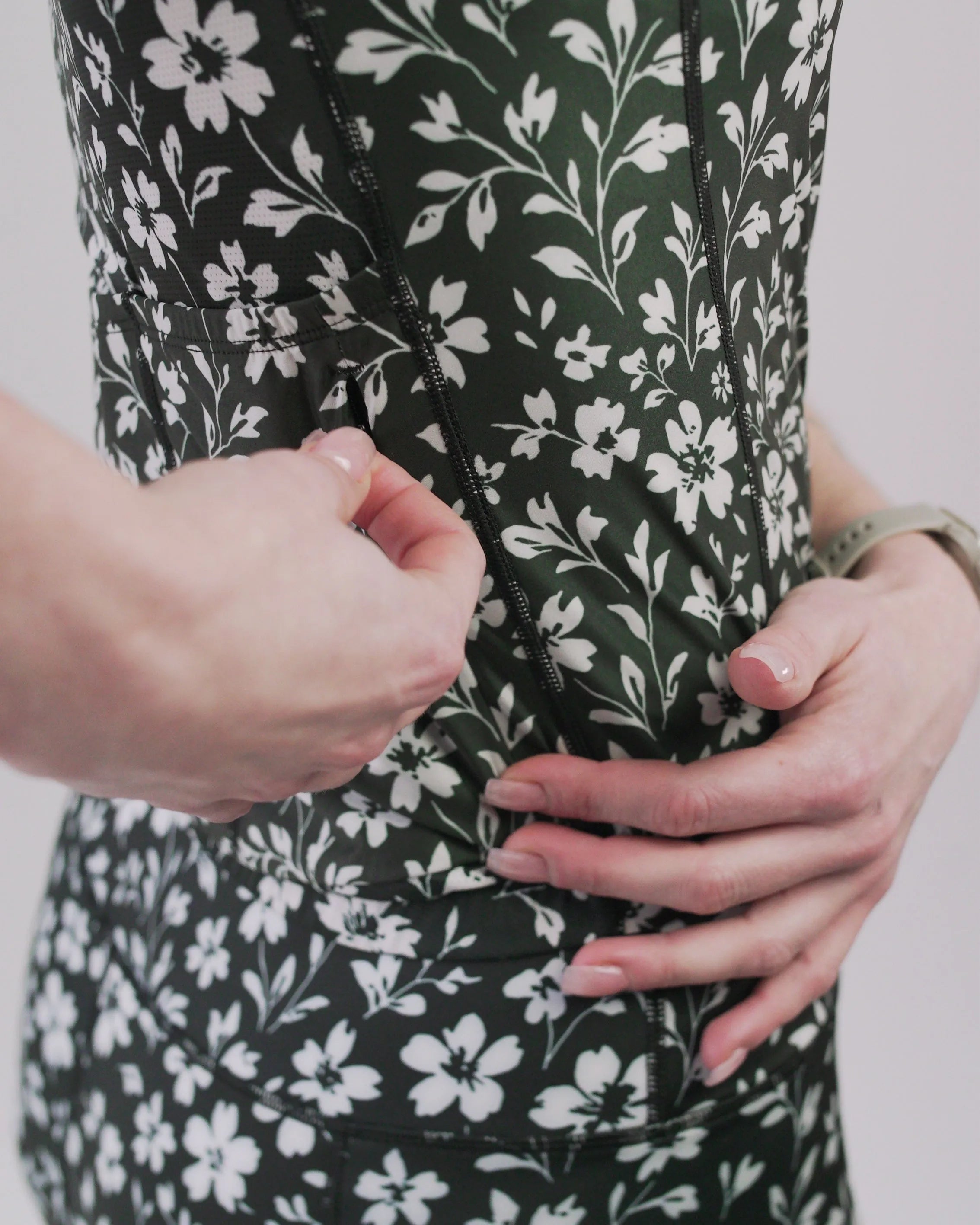 Samsara Every Ride Jersey - Black Floral Maze