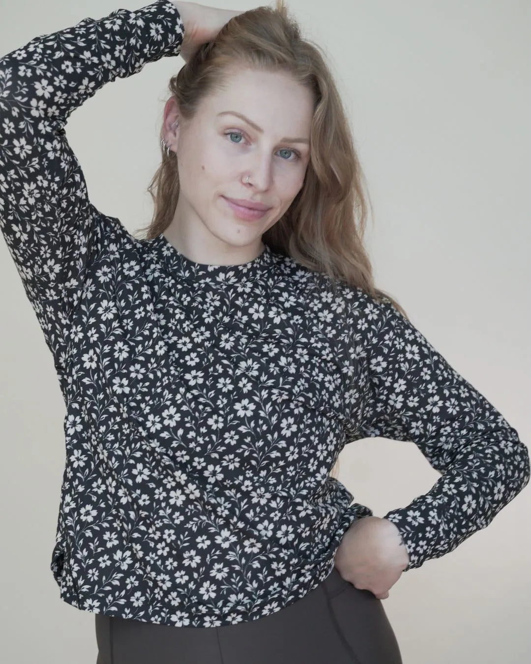Samsara Gravel Long-Sleeve Mesh Tee - Black Floral Maze