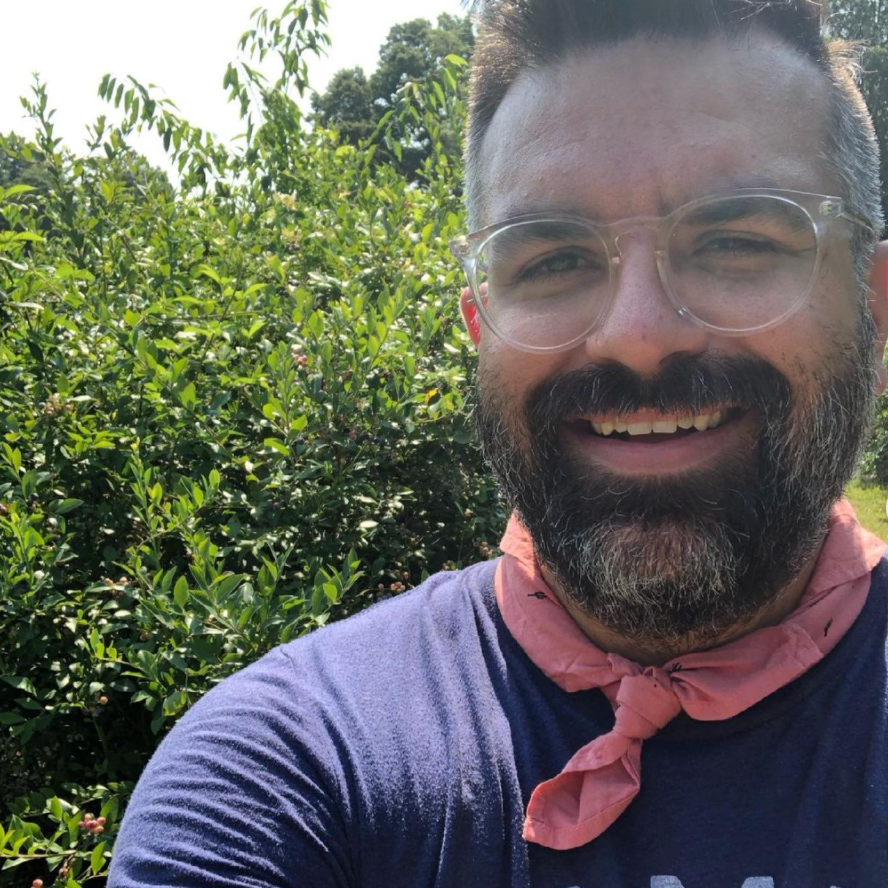 'explore more' bandana