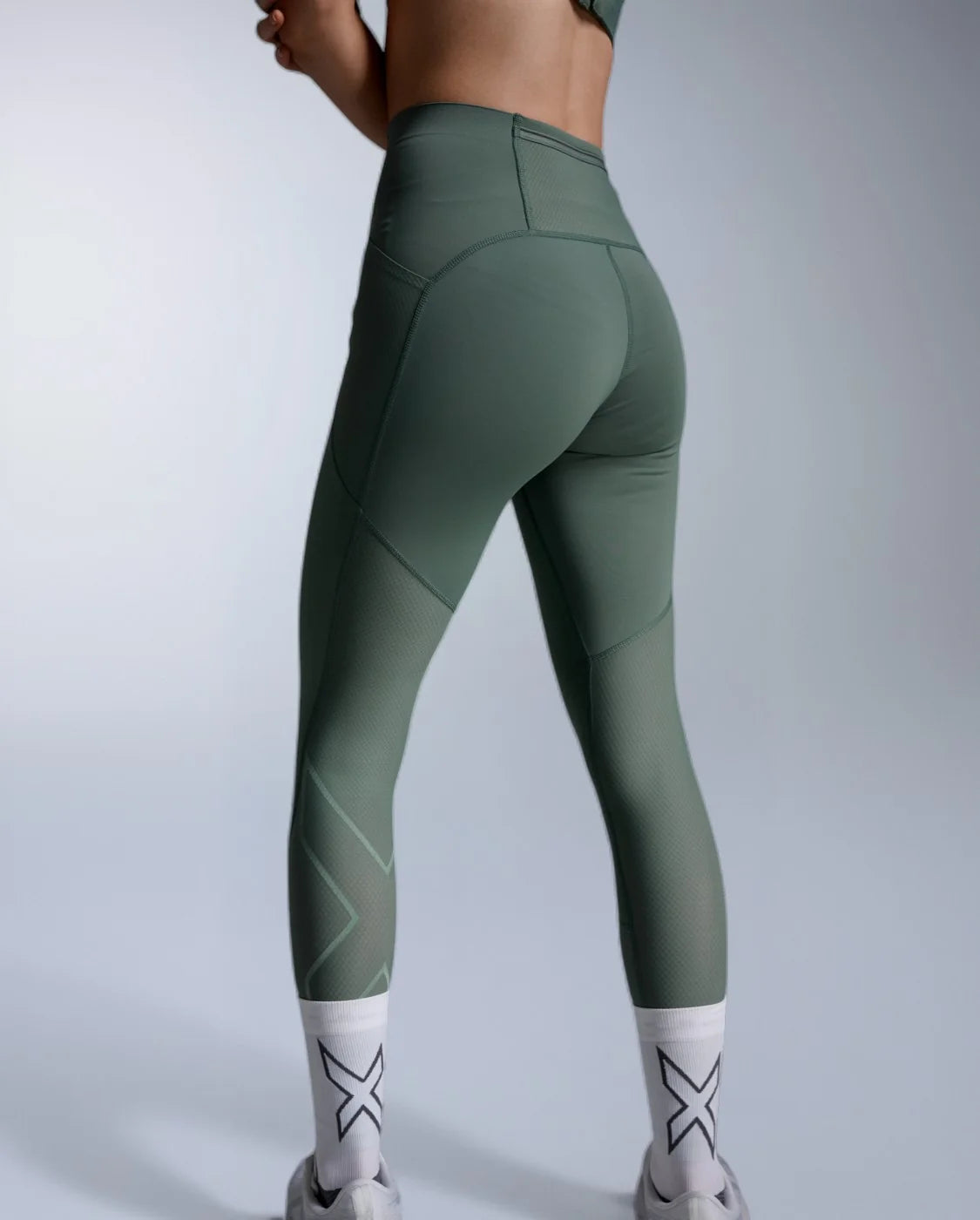 2XU Aero Mesh Hi-Rise Compression Tights–Olive Leaf