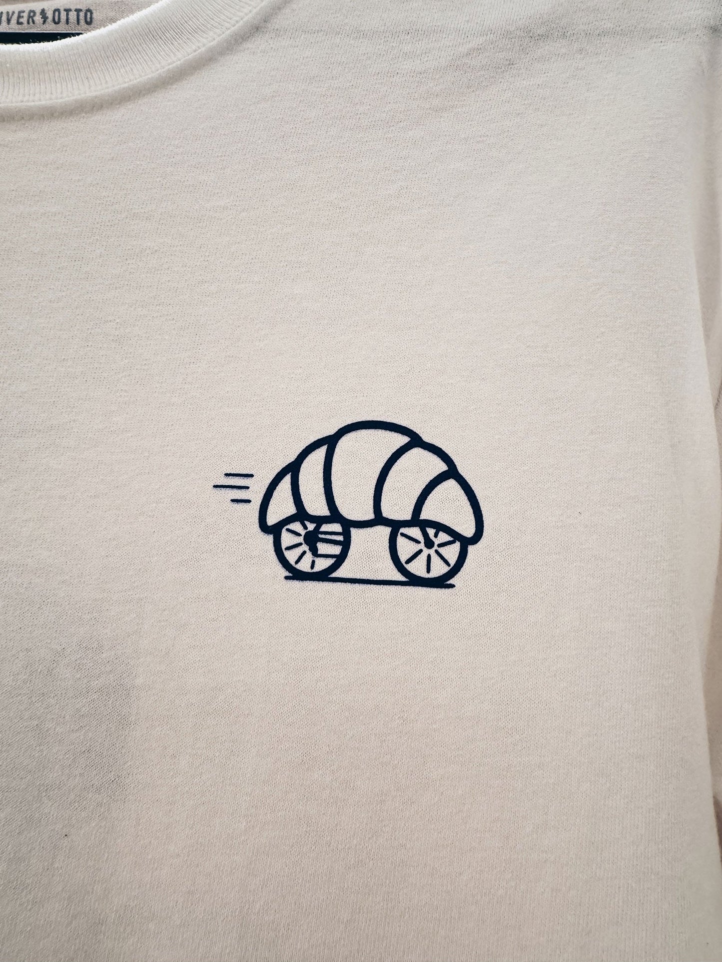 Oliver Otto Croissant T-shirt